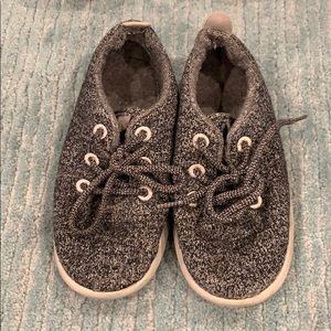 Smallbird (allbird) sz toddler 10 gray